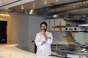 Javier Aranda, chef con estrella Michelín y propietario de los restaurantes “La Cabra” y “Gaytán”